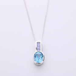 9ct White gold blue topaz pendant and chain MS305