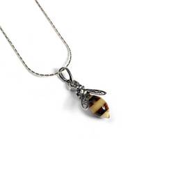 Henryka Miniature Hornet Bee Necklace In Silver And Amber - Sn1649-C-Aag